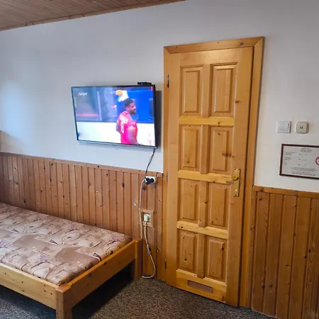 Privat U Milana Hlavna 316 Apartman