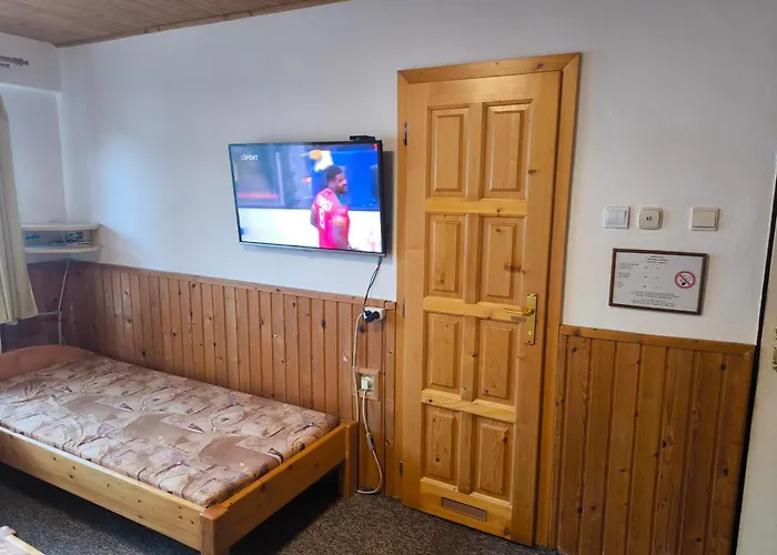 Privat U Milana Hlavna 316 Apartament